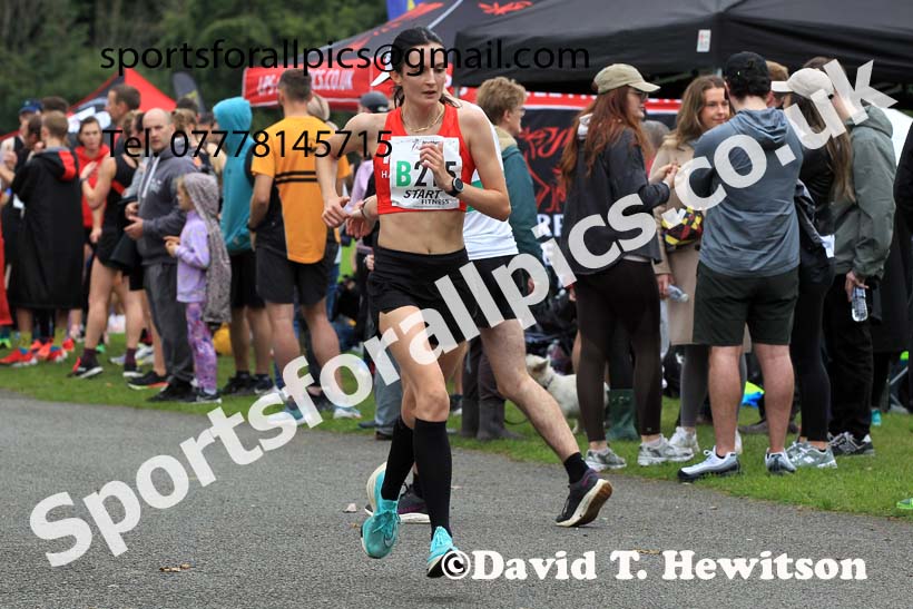 Senior womens Northern 4 Stage Relay, 2023 Northern 6 and 4 Stage Relays and Youngsters, Birkenhead Park, Wirral.  Photo: David T. Hewitson/Sports for All Pics